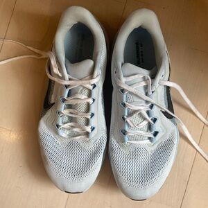 Nike Pegasus 41 Size 9 Baby Blue Sneakers